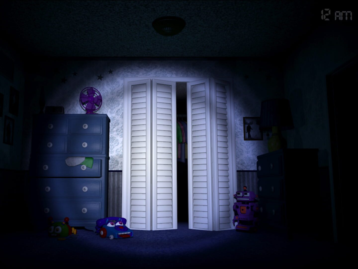 Five Nights at Freddy's 4 screenshot 3